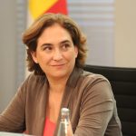 Il sindaco di Barcellona Ada Colau taglia i rapporti con Israele per il crimine di apartheid